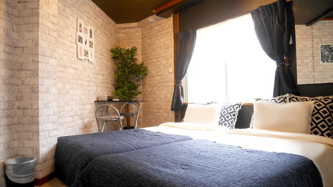 Poshtel Osaka 240 Appartement Buitenkant foto
